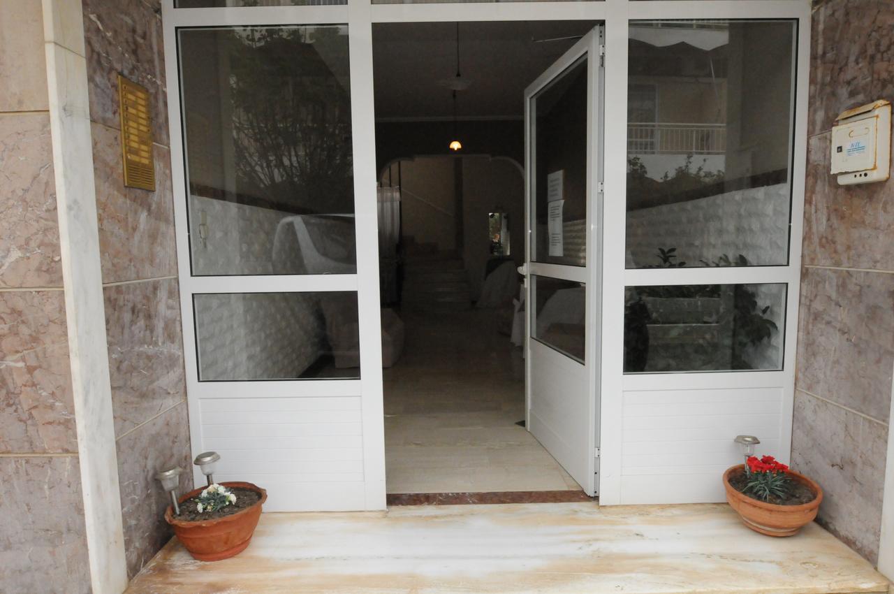 Kinetta Apartments Agioi Apostoloi  Exterior photo